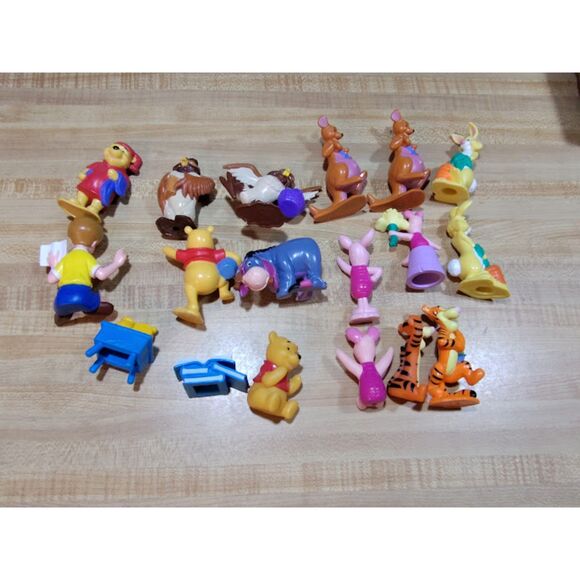 Huge Vintage Lot Of Disney Winnie The Pooh Figures Approx. 3" - Picture 14 of 14